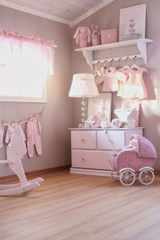 shabby-chic-girl-rooms-could-be-all-pink-1489419